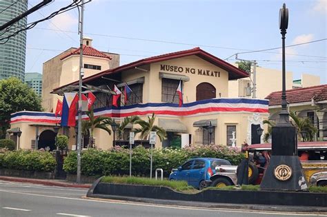 How to commute to Pasong Tamo Makati from National Museum .